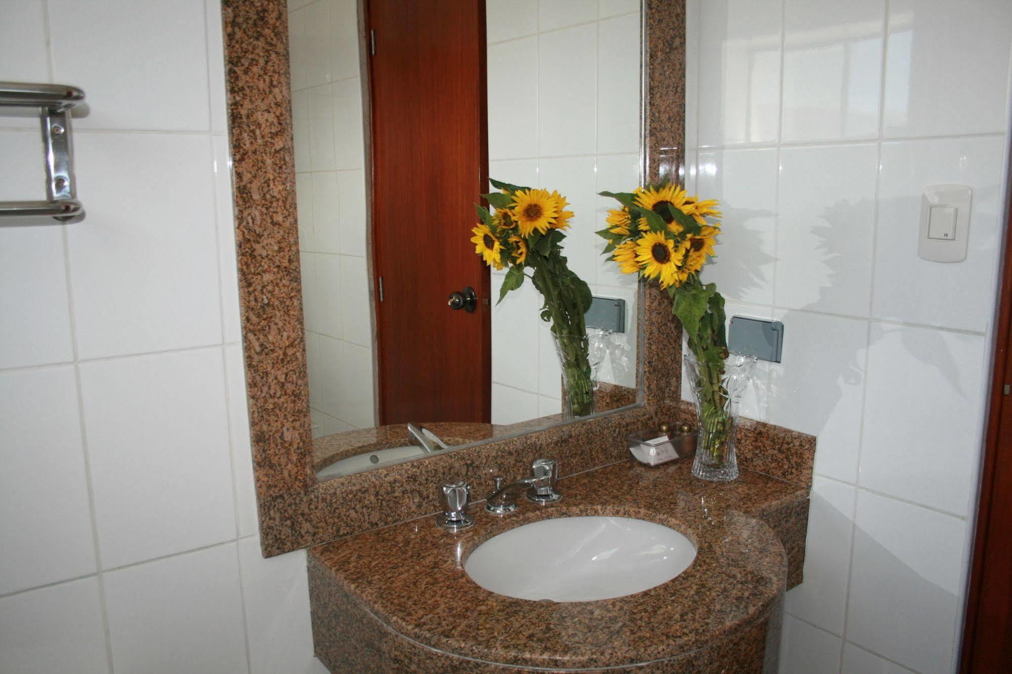 Hotel La Joya Huaraz  Bagian luar foto